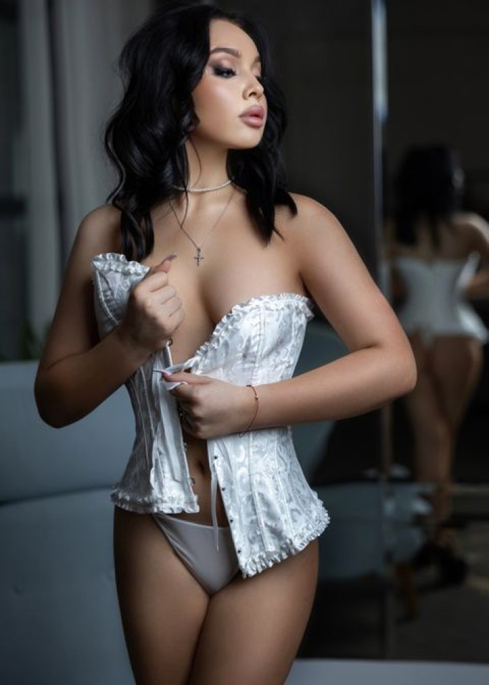 Индивидуалка Эмилия фото № 2 в городе Ярцево